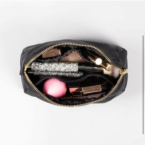 ISO ISO Buffbunny game changer